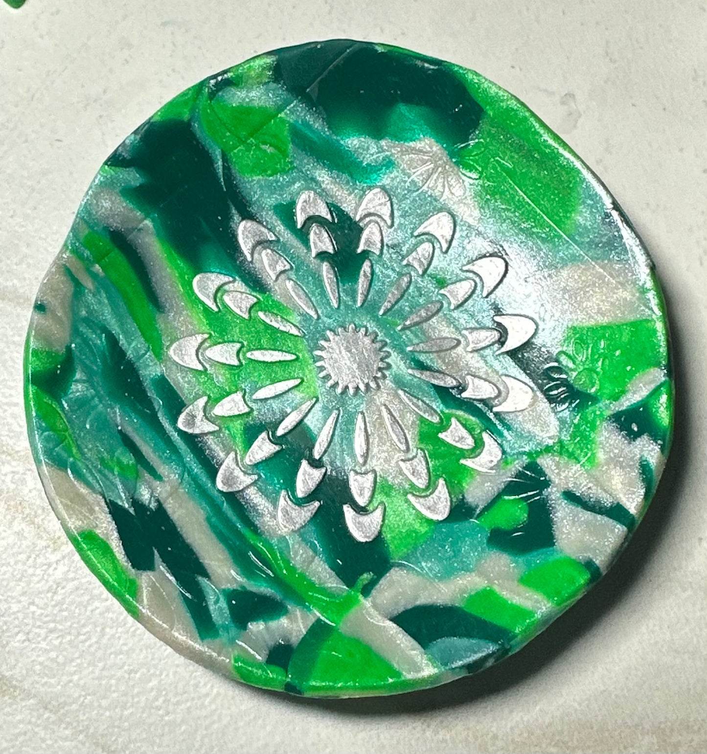 Show me the Green trinket dish